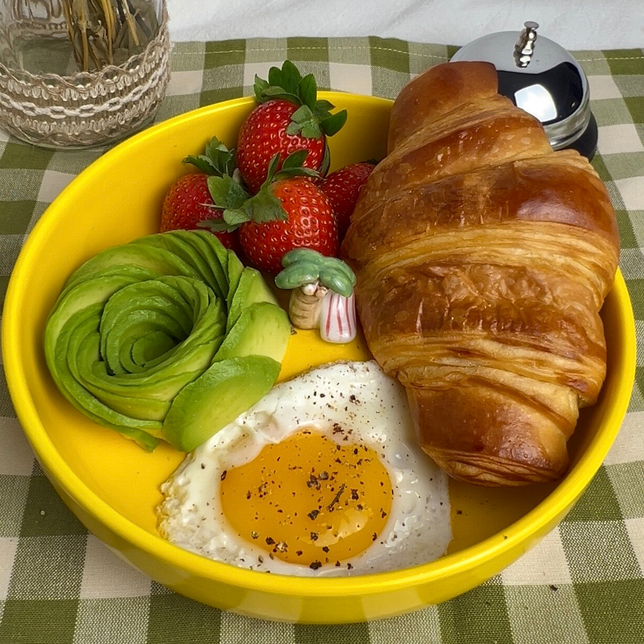 Island Diary Ceramic Serving Bowl