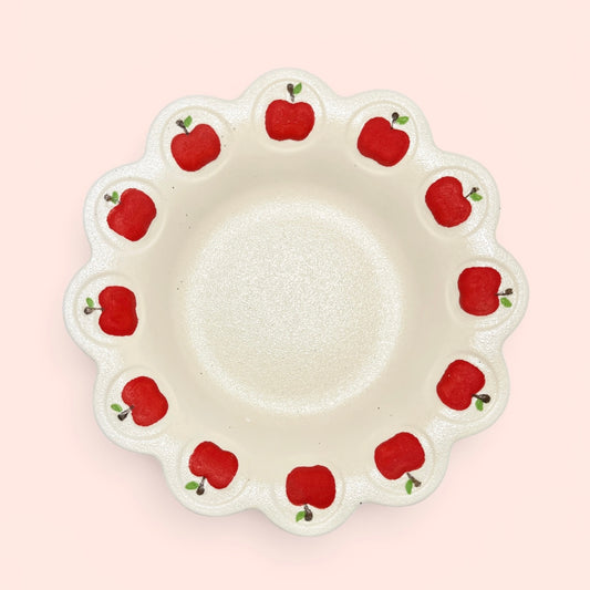 Apple Scalloped Serving Bowl
