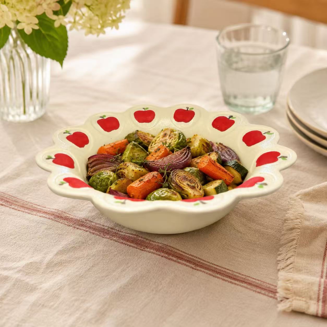 Apple Scalloped Serving Bowl